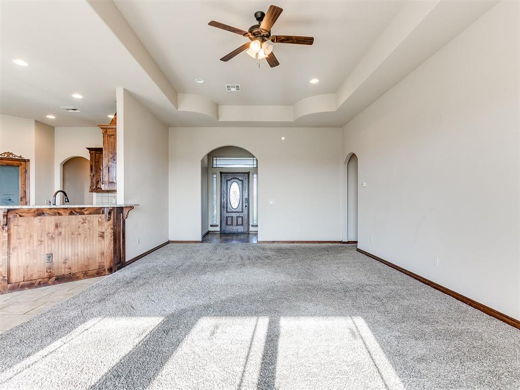 1124 Antler Ridge Property Photo 6