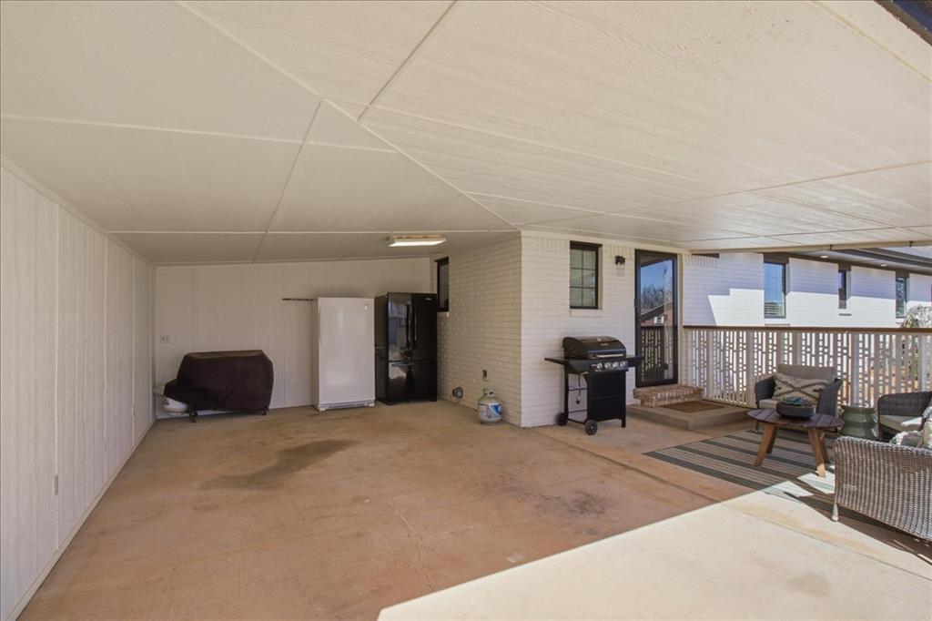 401 N Stephens Street Property Photo 41