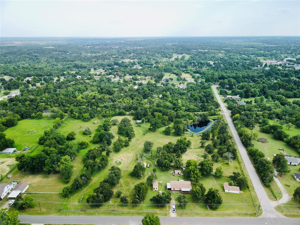 11708 E Draper Avenue Property Photo 6