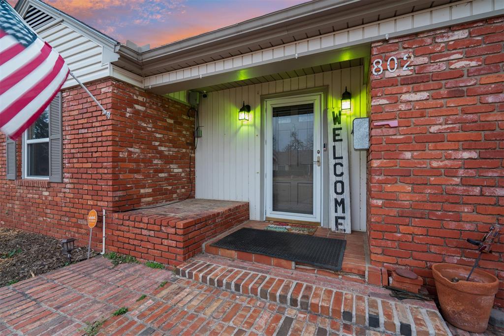 802 S 12th Street Property Photo 4