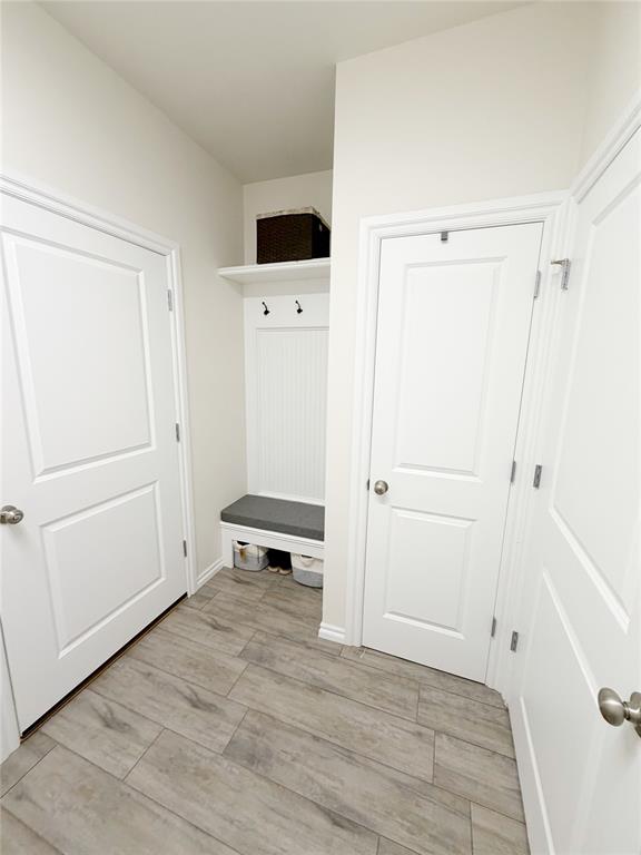 2712 Land Run Street Property Photo 24