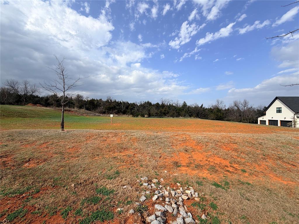 Selah Way Property Photo 1
