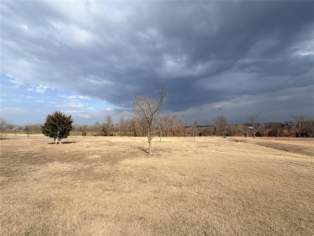 Vineyard Meadow Road Property Photo 1