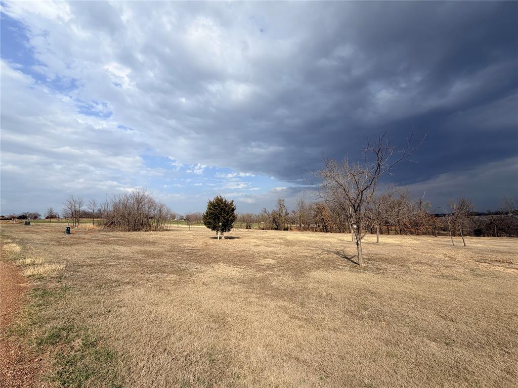 Vineyard Meadow Road Property Photo 1