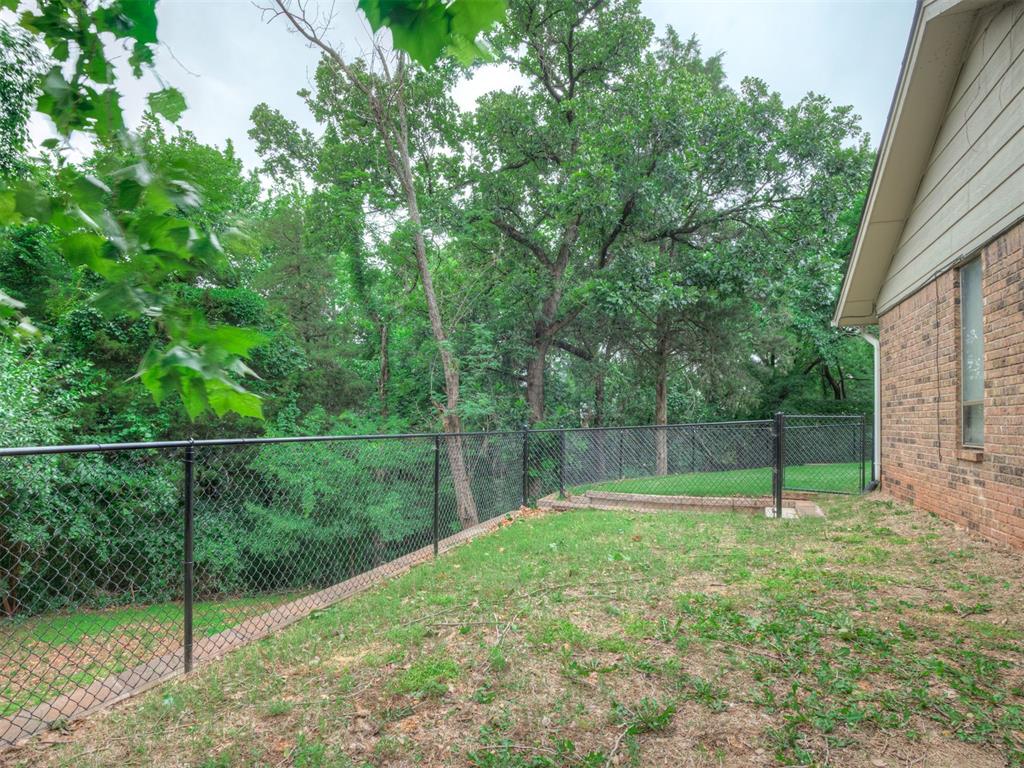2319 Bent Trail Circle Property Photo 42