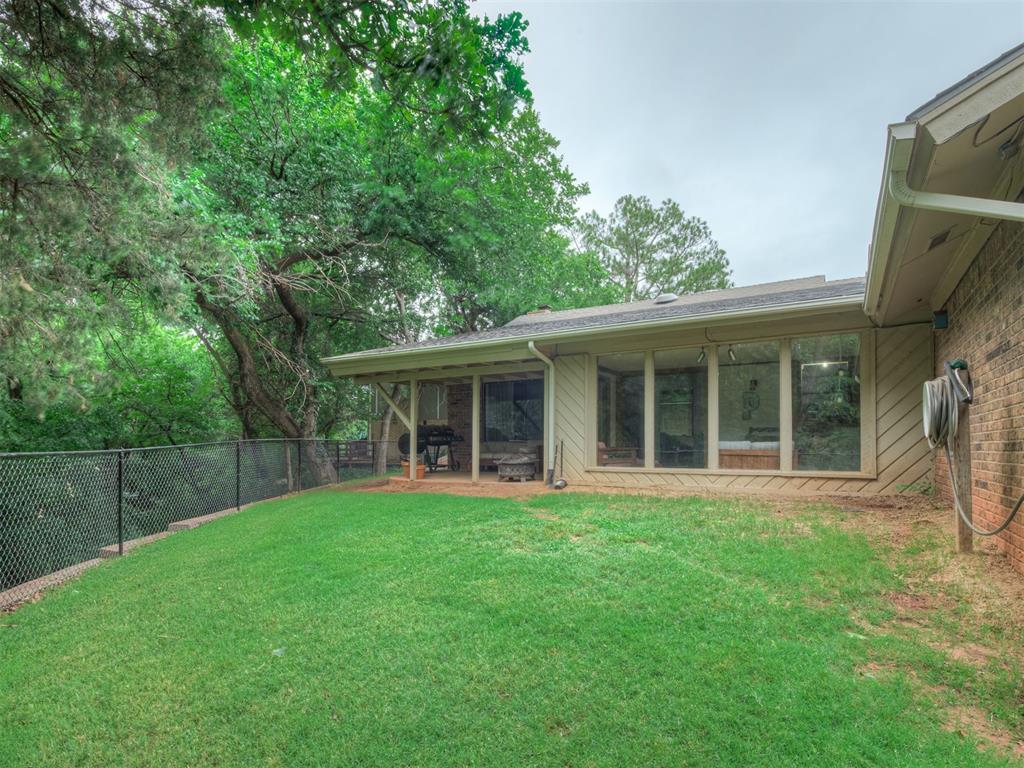 2319 Bent Trail Circle Property Photo 43
