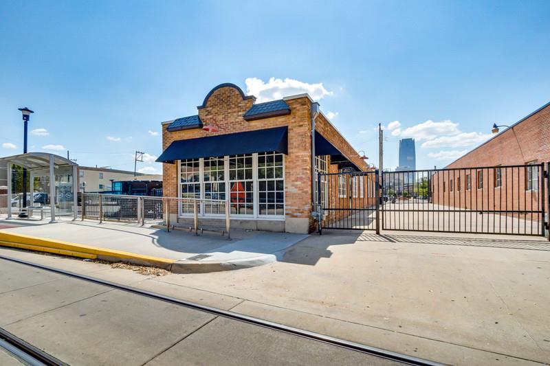 210 Nw 10th Street Property Photo 6