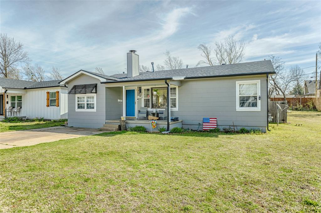 1815 N Bell Avenue Property Photo 1