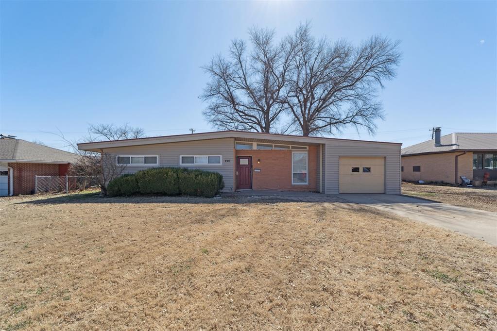307 Fairview Avenue Property Photo 2
