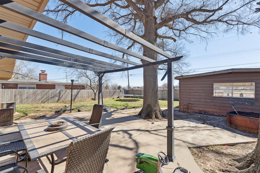307 Fairview Avenue Property Photo 38
