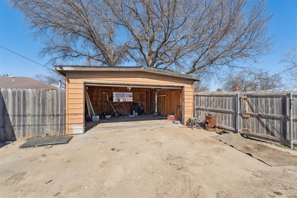 307 Fairview Avenue Property Photo 40
