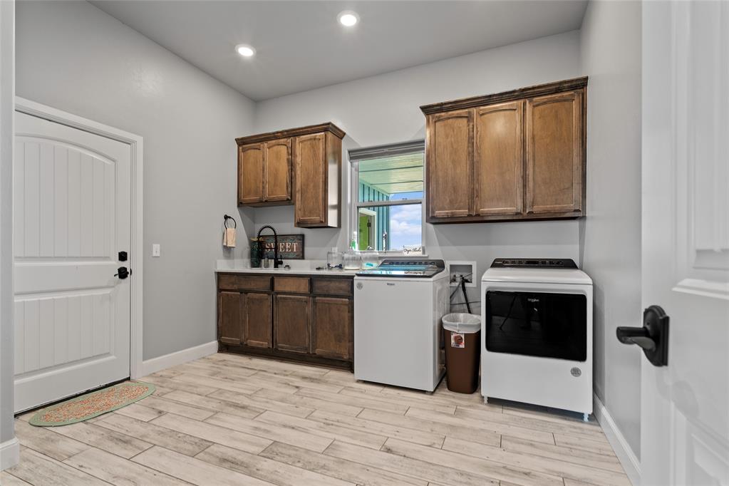 42808 Highway 29 Property Photo 34