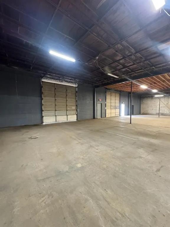 2019 Exchange Avenue Property Photo 1