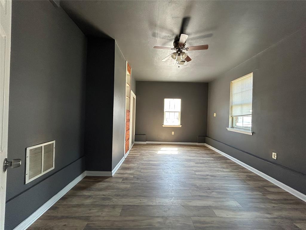 6905 Nw 60th Street Property Photo 19
