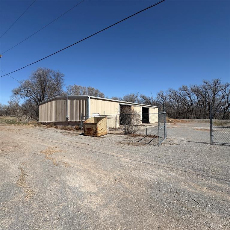 207 S 9th Streets Property Photo 1