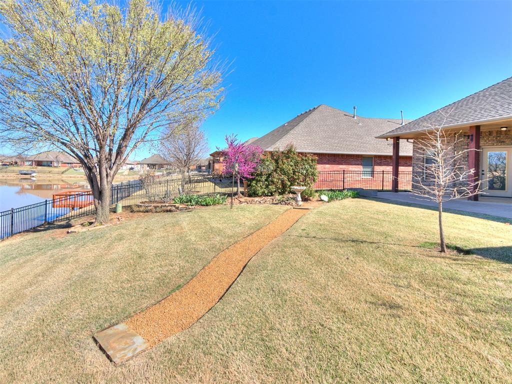 6213 Braniger Way Property Photo 27
