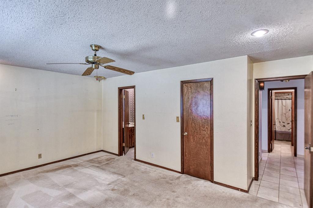 1609 E Post Oak Road Property Photo 25