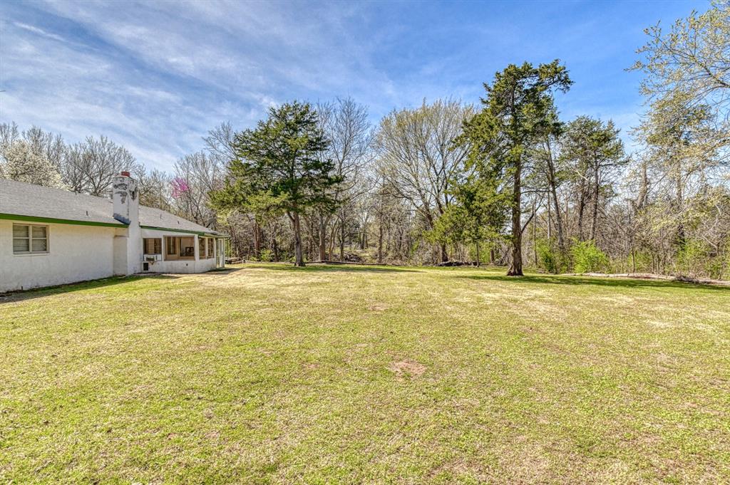 1609 E Post Oak Road Property Photo 37