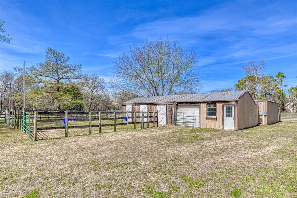 1609 E Post Oak Road Property Photo 49
