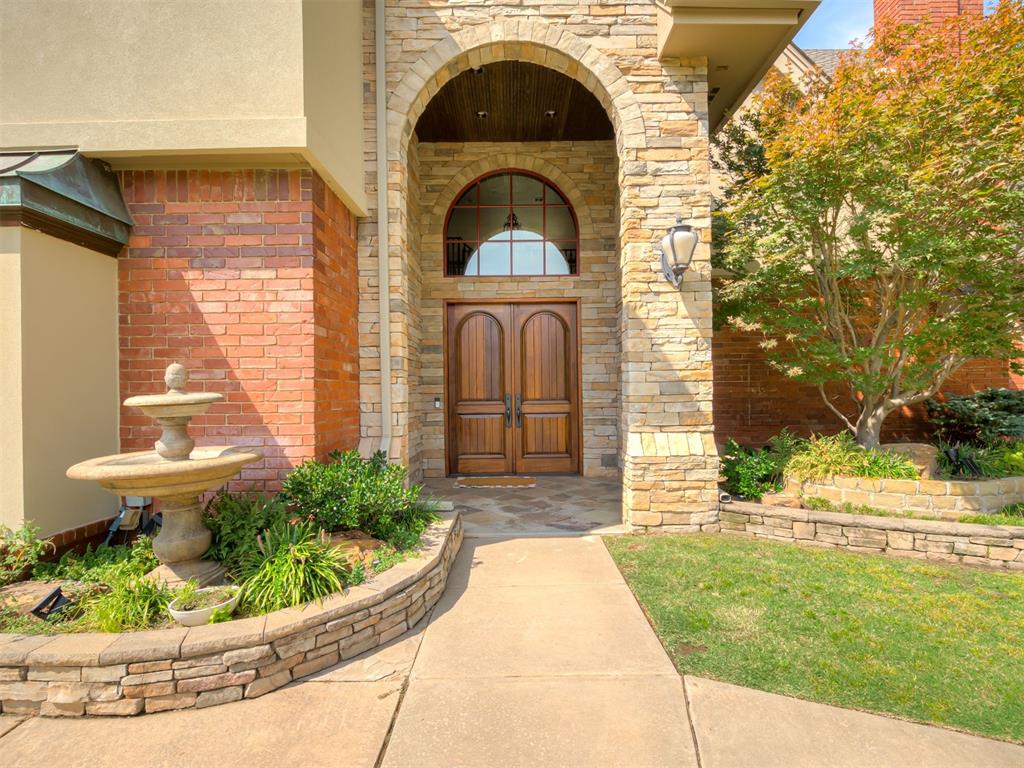 4212 Water Front Circle Property Photo 1