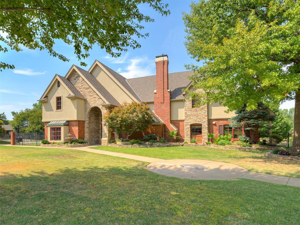 4212 Water Front Circle Property Photo 3