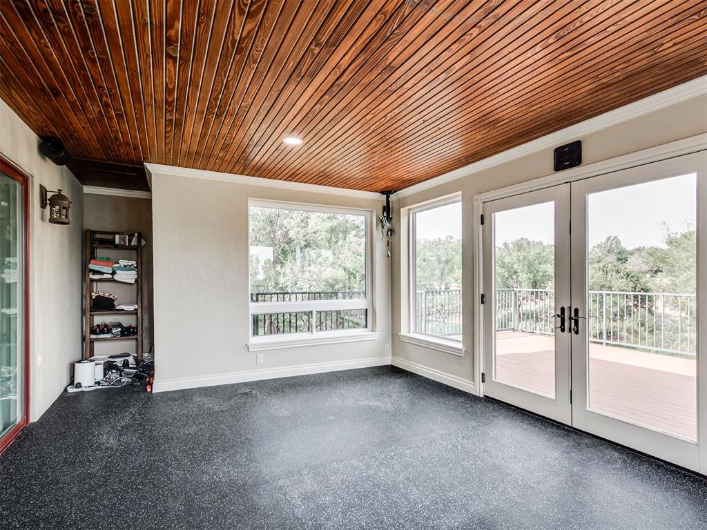 4212 Water Front Circle Property Photo 18