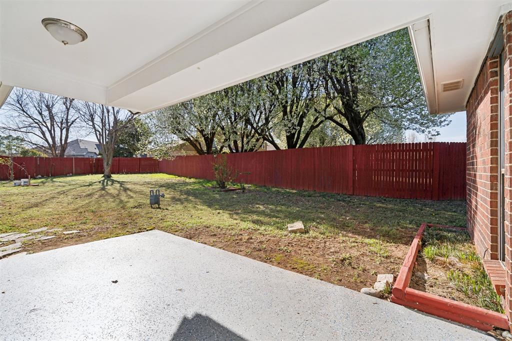 9125 Nw 99th Place Property Photo 30