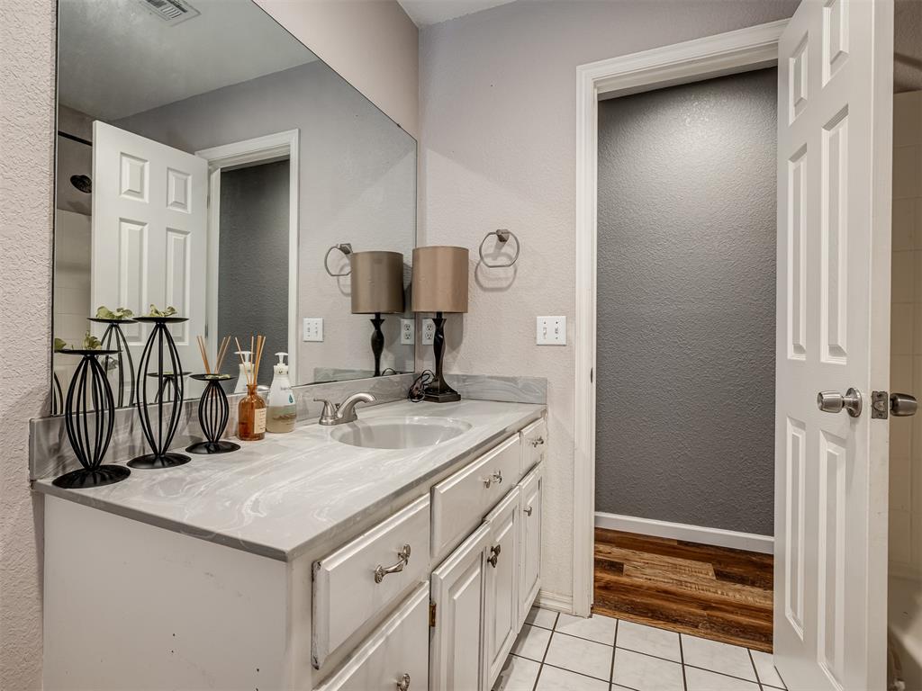 7671 Allspice Run Property Photo 27