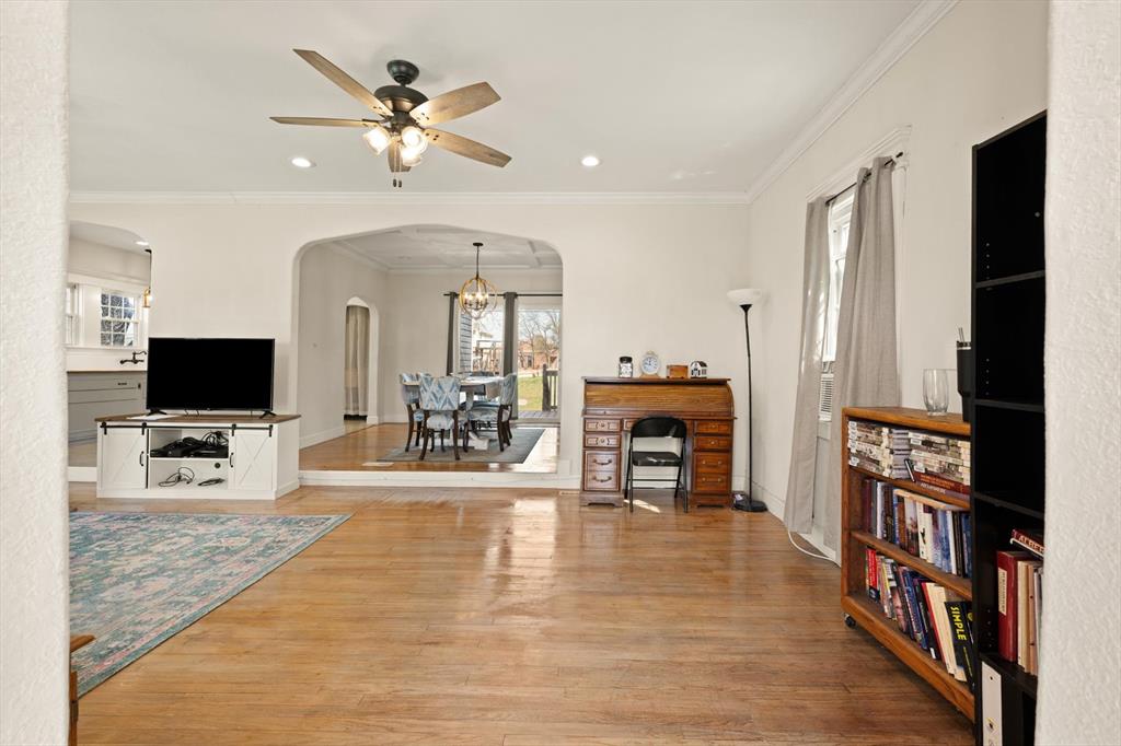 628 Boulder Street Property Photo 9
