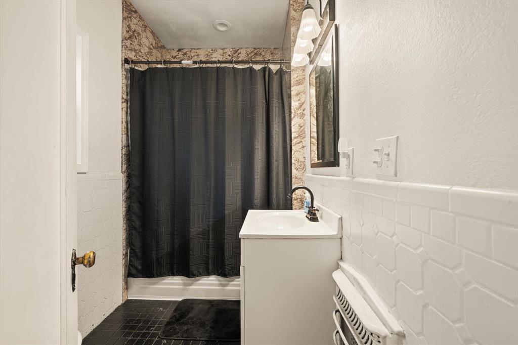 628 Boulder Street Property Photo 35