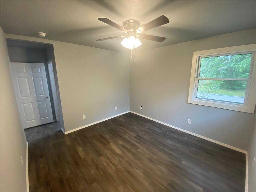 1201 Timmons Street Property Photo 15