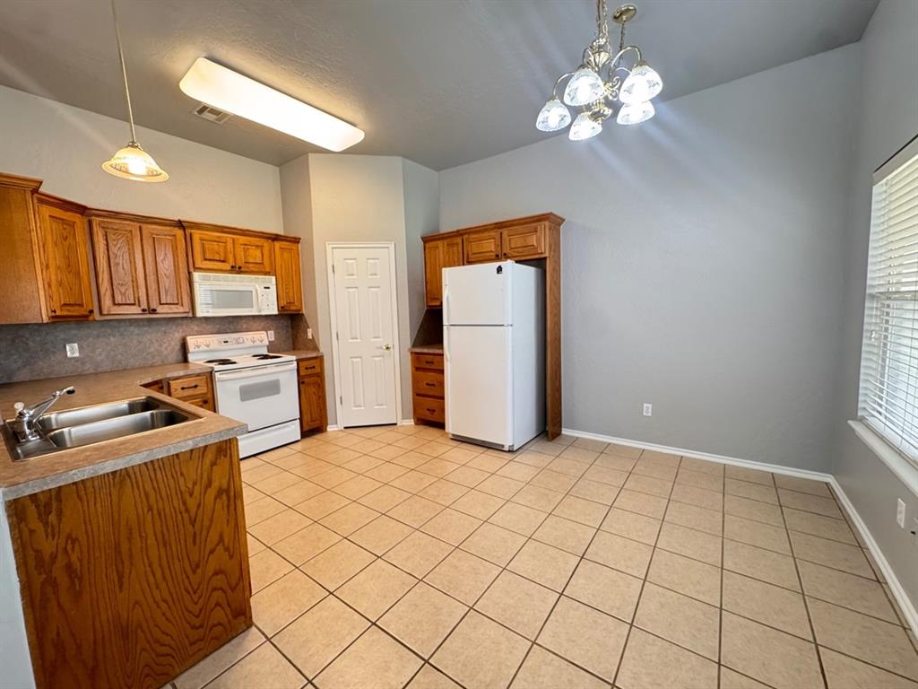 2201 Nw 155th Street Property Photo 10