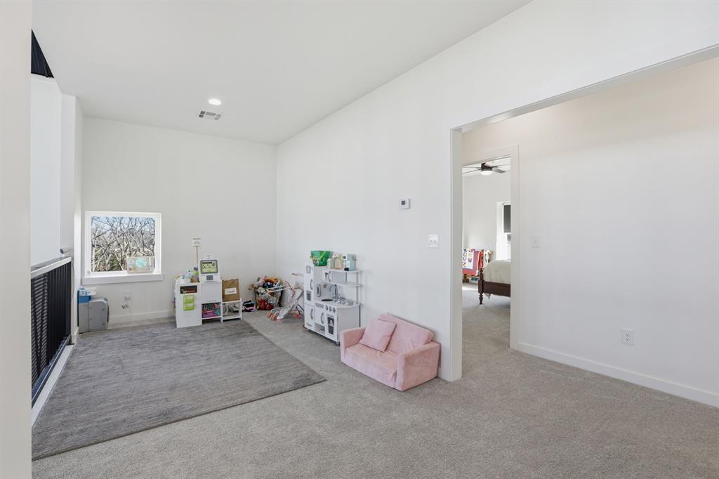 17860 Highway 105 Property Photo 36