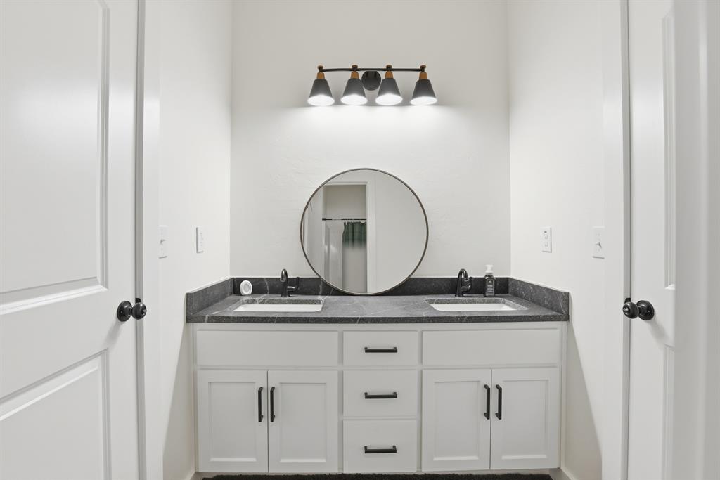 17860 Highway 105 Property Photo 38