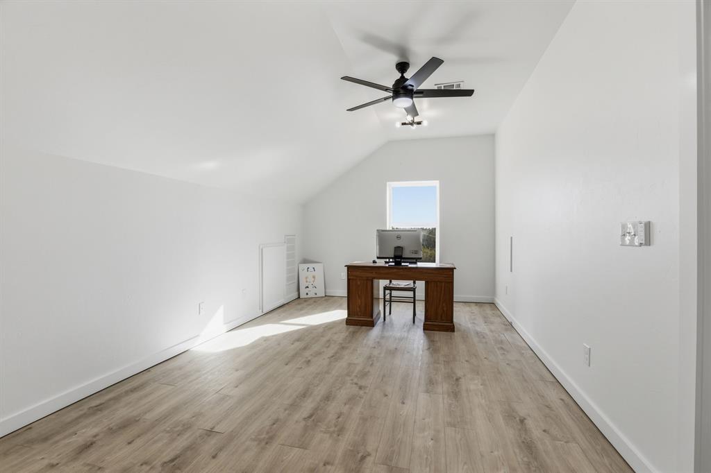 17860 Highway 105 Property Photo 41