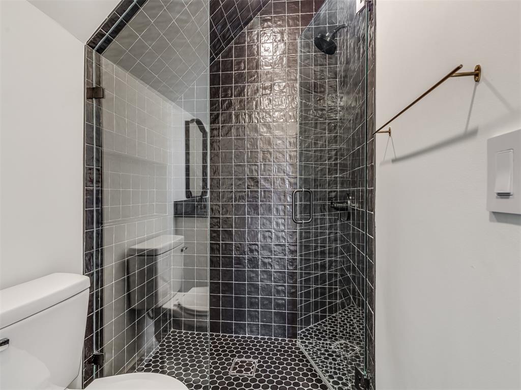 105 Lower Greenway Property Photo 32