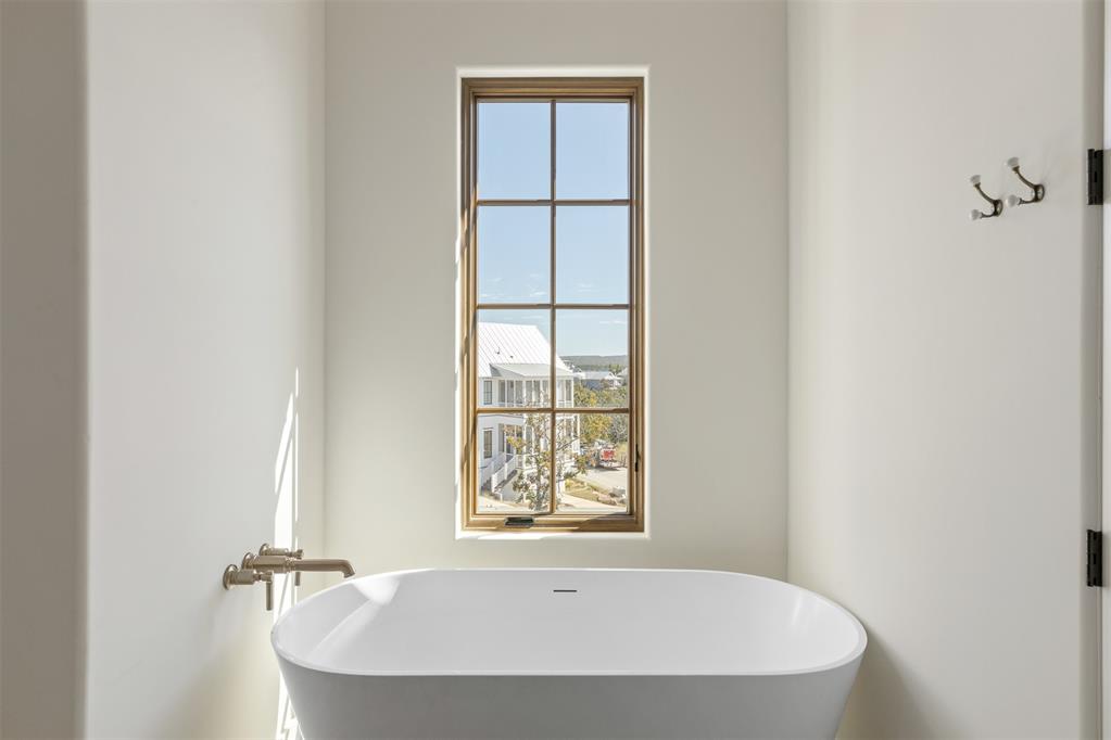 105 Lower Greenway Property Photo 38