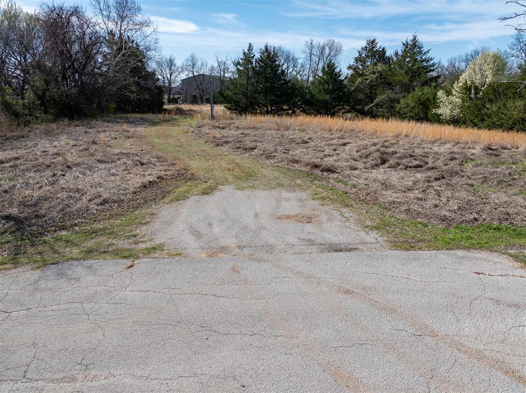 211 Tully Drive Property Photo 1