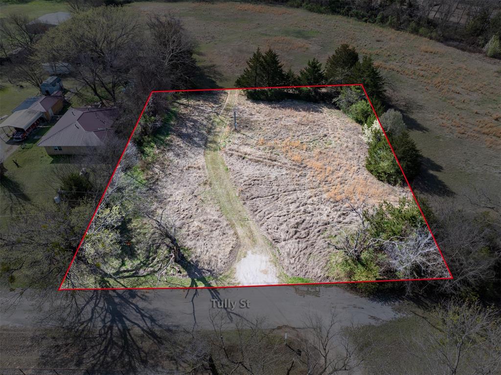 211 Tully Drive Property Photo 4