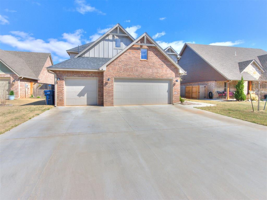 3204 Hayven Circle Property Photo 4