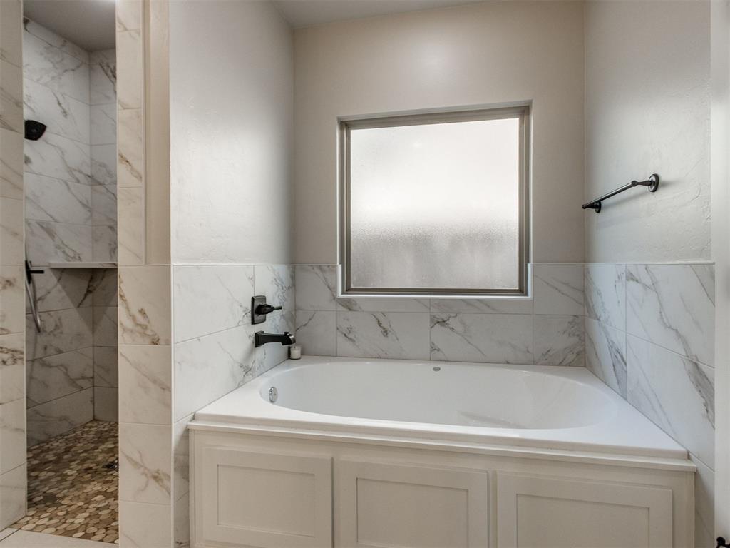 3204 Hayven Circle Property Photo 18