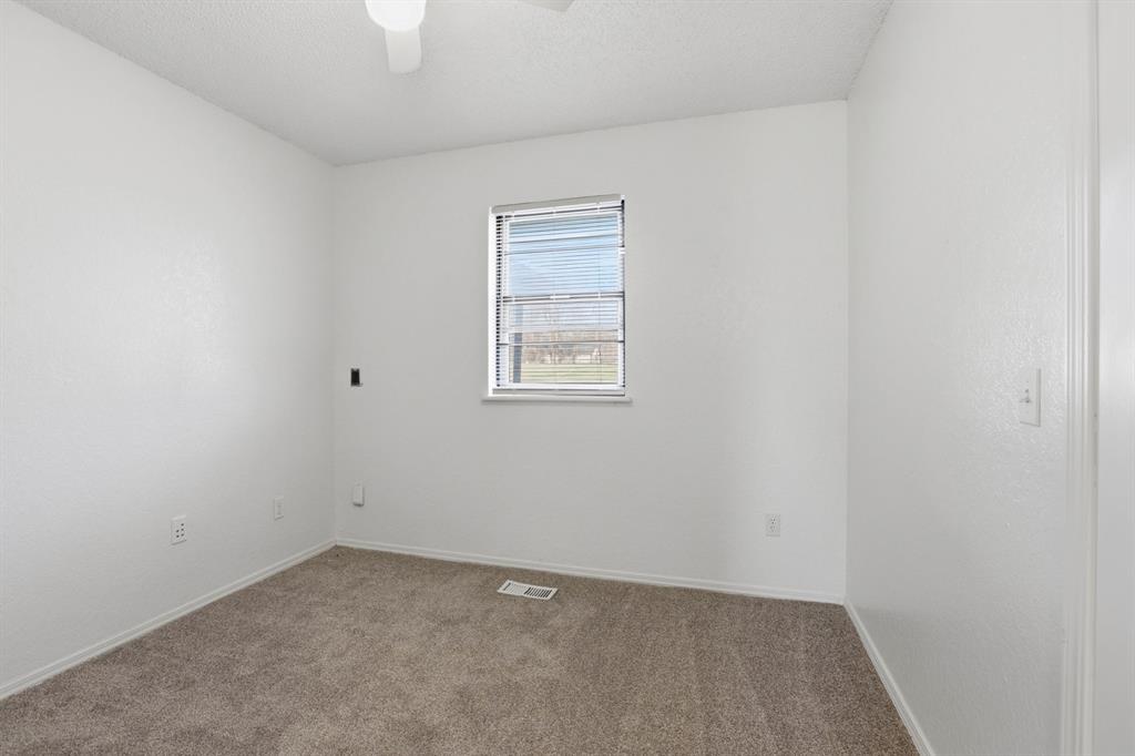 895 Quail Creek Drive Property Photo 15