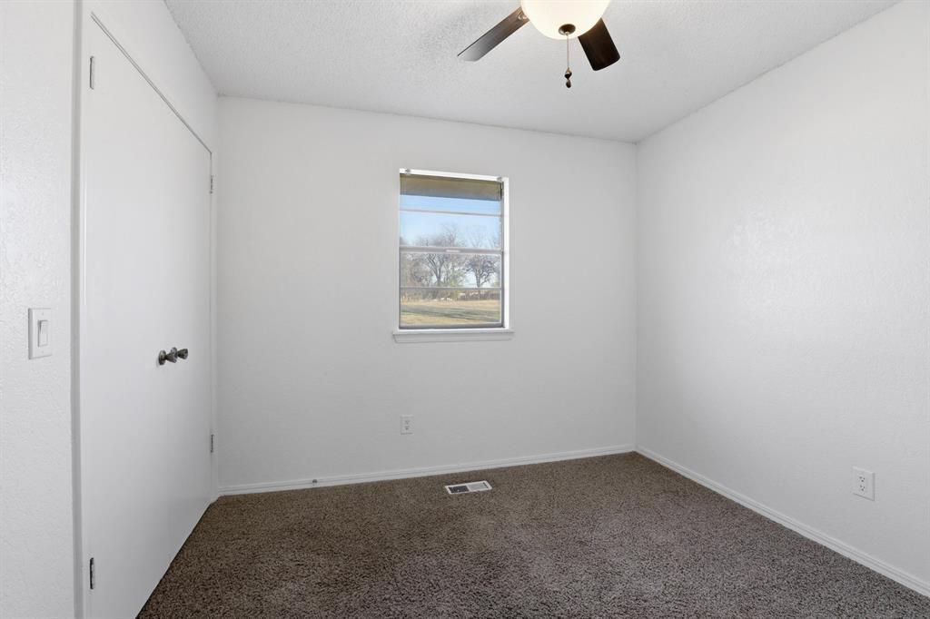 895 Quail Creek Drive Property Photo 17