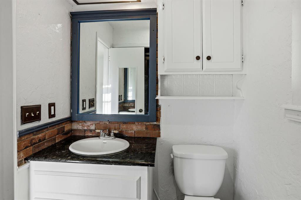 895 Quail Creek Drive Property Photo 27