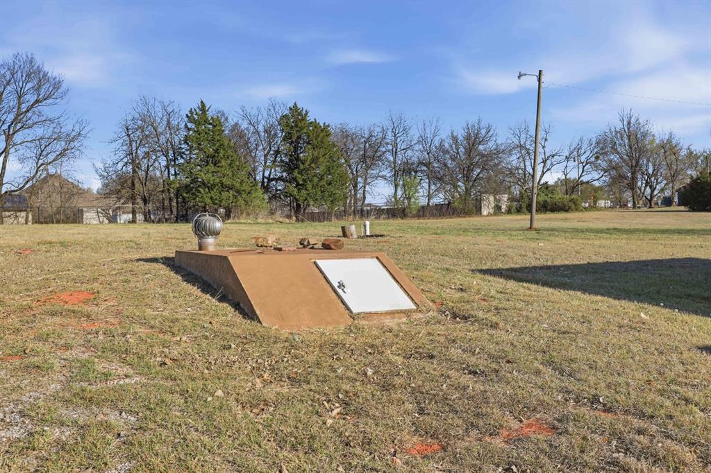 895 Quail Creek Drive Property Photo 33