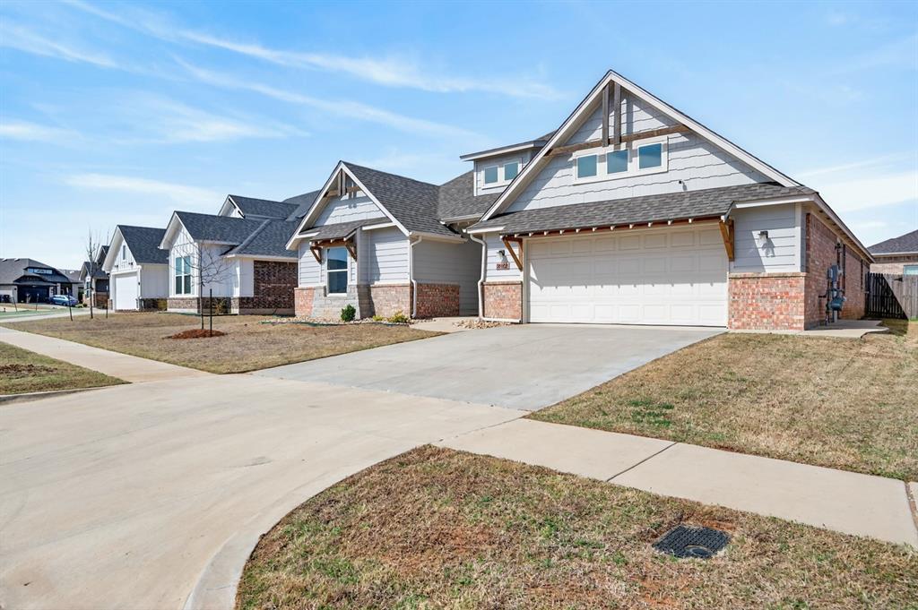18009 Marea Drive Property Photo 2