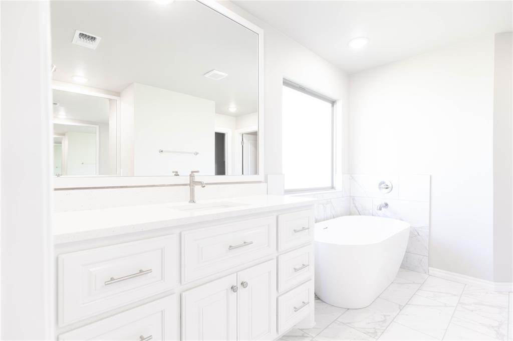 12517 Velvet Ash Avenue Property Photo 9