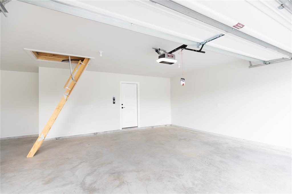 12509 Velvet Ash Avenue Property Photo 28