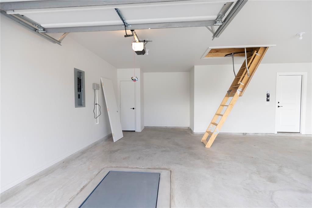 12509 Velvet Ash Avenue Property Photo 29