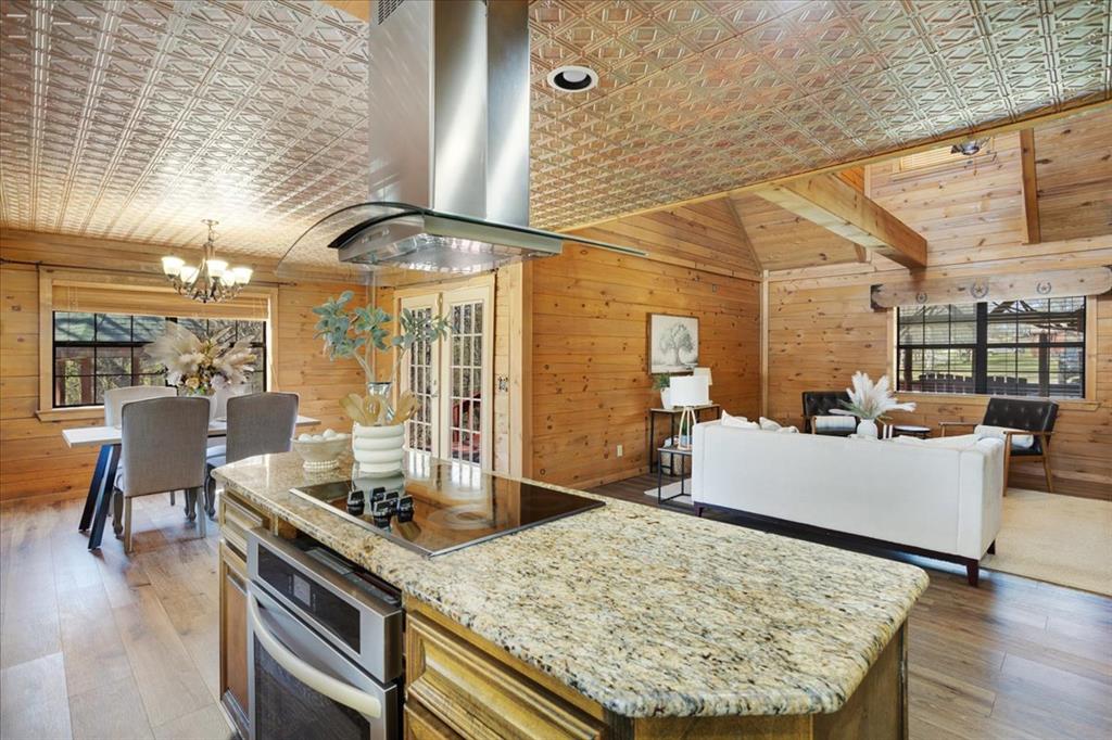 30 Rose Drive Property Photo 8